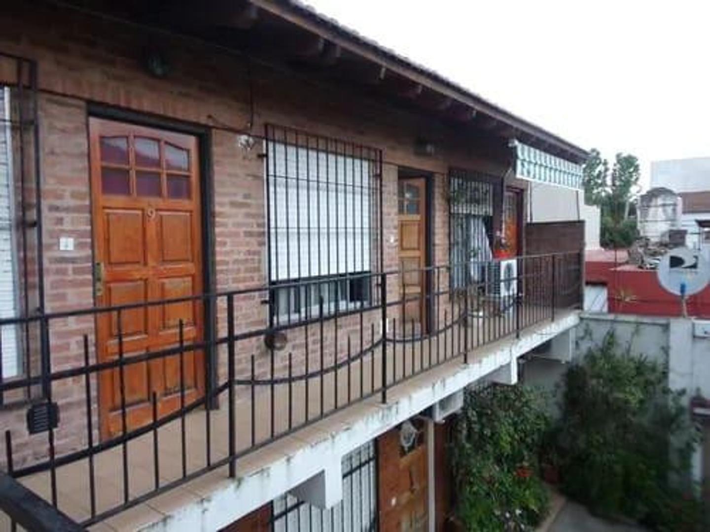 Depto Tipo Casa en Venta de 1 dormitorio