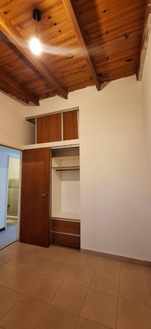 Casa en Alquiler de 1 dormitorio