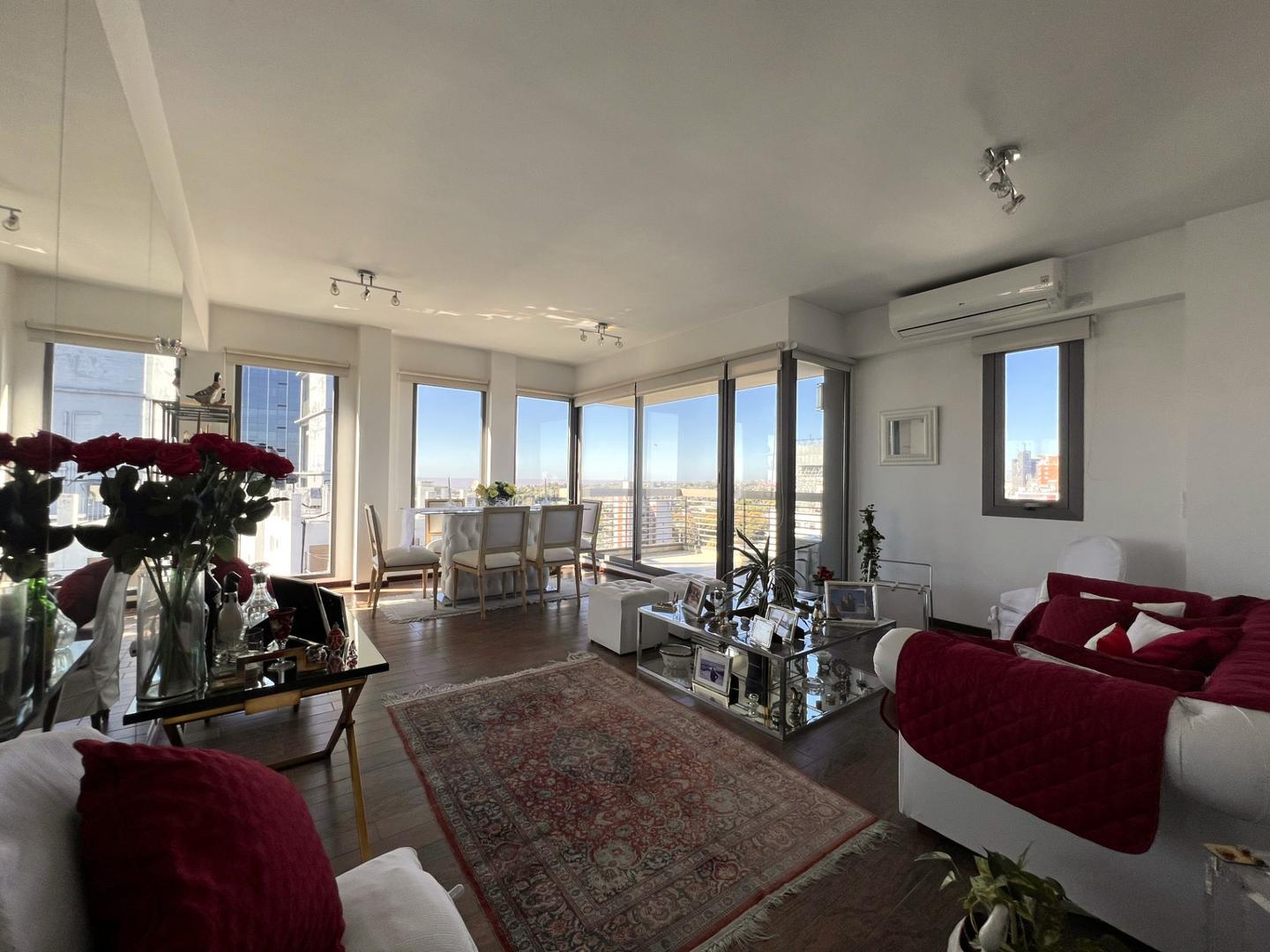 4 ambientes, dependencia, piso alto , vista al rio, cochera!