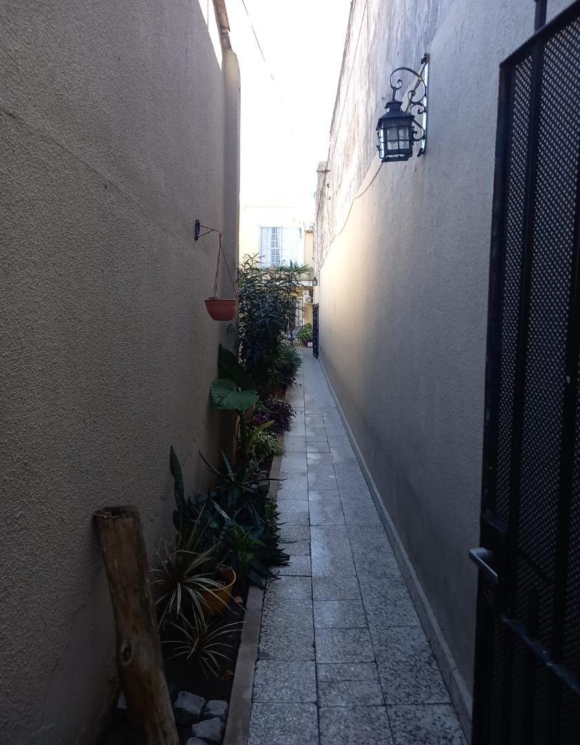 Depto Tipo Casa en Venta de 4 ambientes