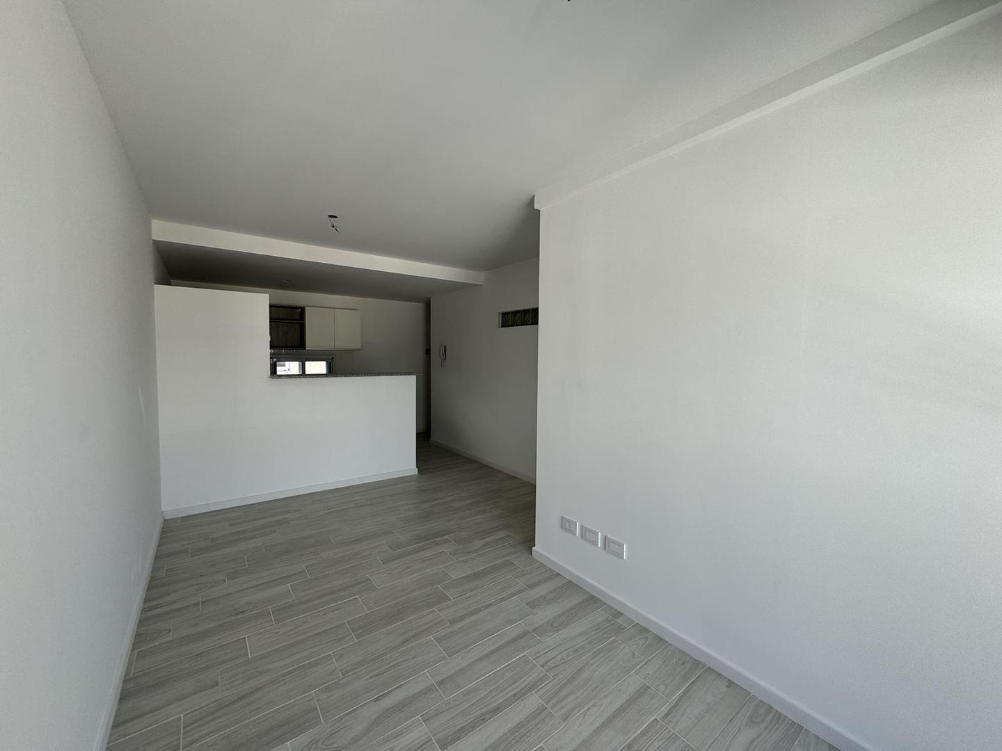 Departamento en Alquiler en Echesortu, $ 520.000