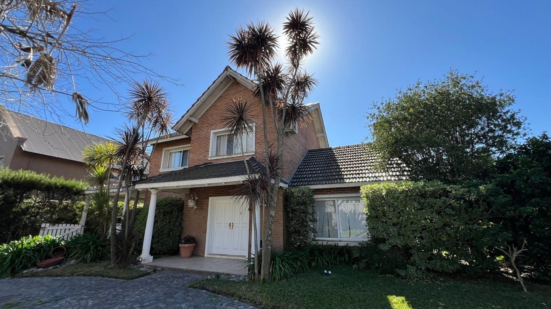 Alquile casa 3 dormit, pileta en Maschwitz Privado