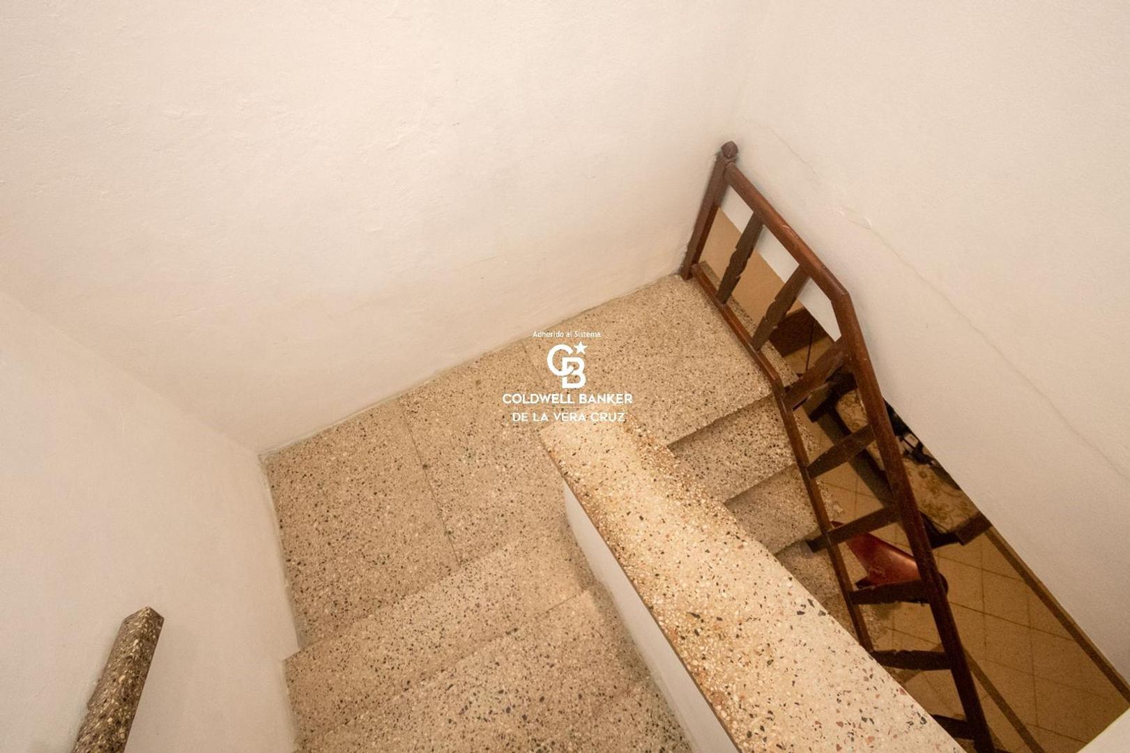 Casa 6 ambientes con 1 baño