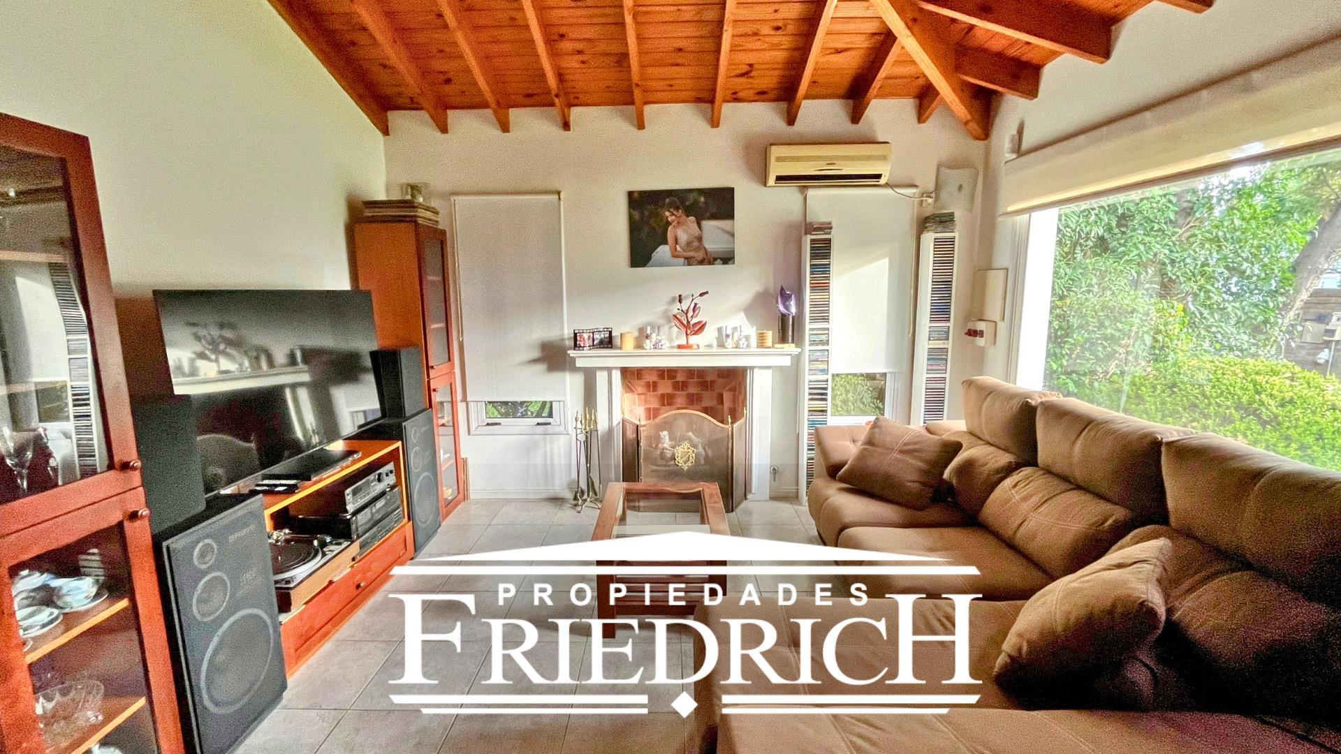 Casa en Venta de 4 dormitorios