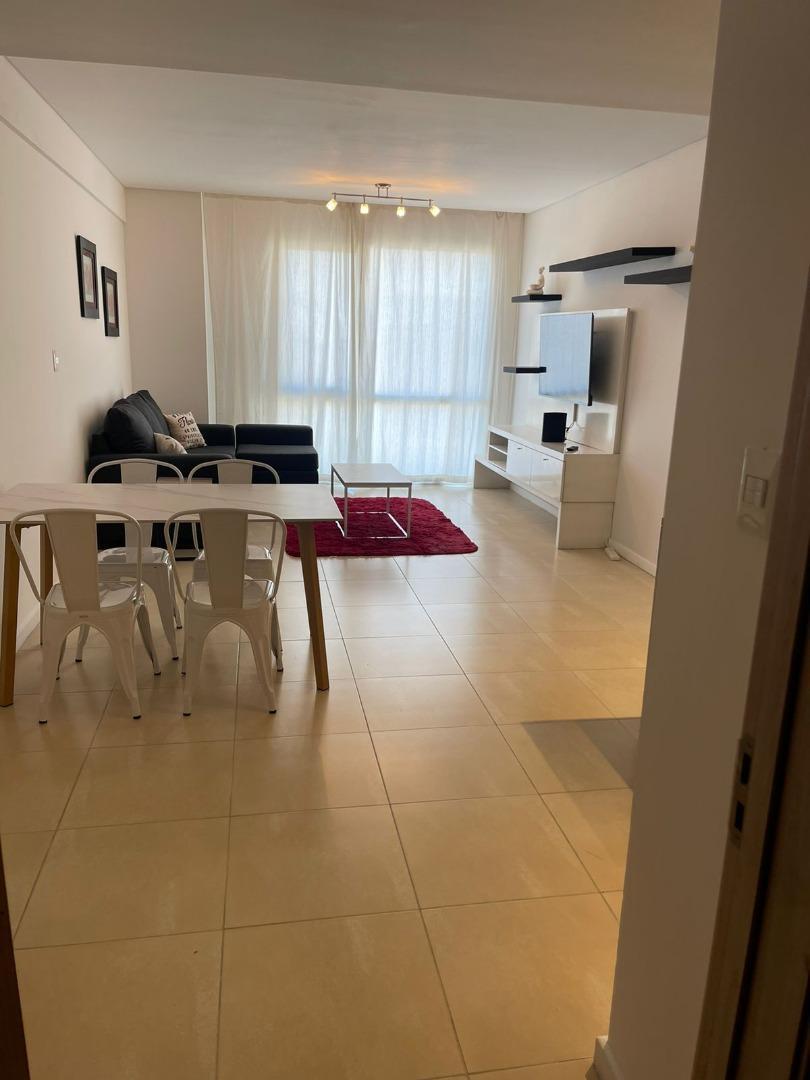 Departamento en Alquiler Temporal con 1 cocheras