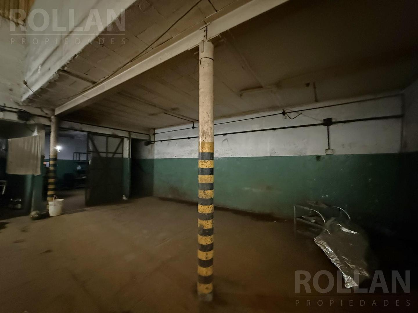 William Morris  al 1200