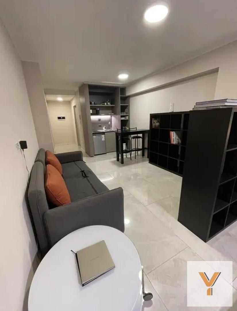 Departamento en Alquiler en Recoleta, USD 875
