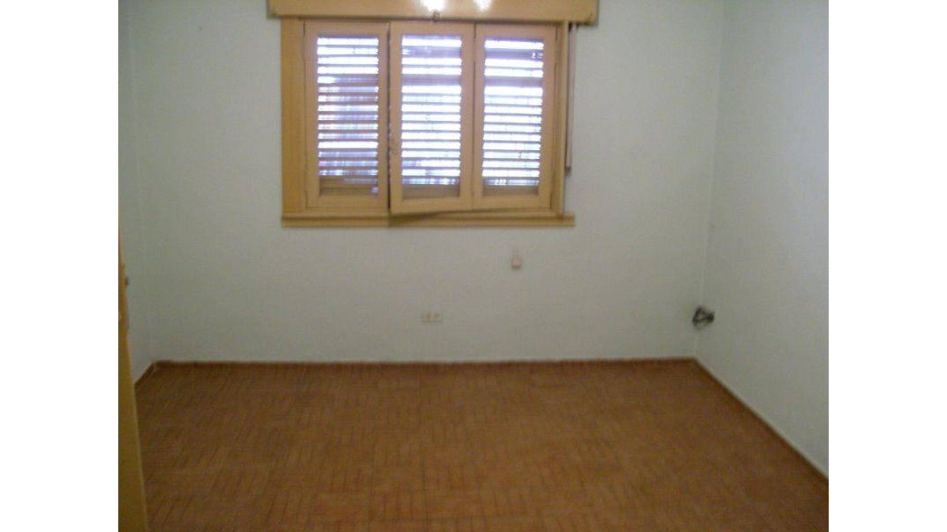Depto Tipo Casa en Venta de 2 ambientes