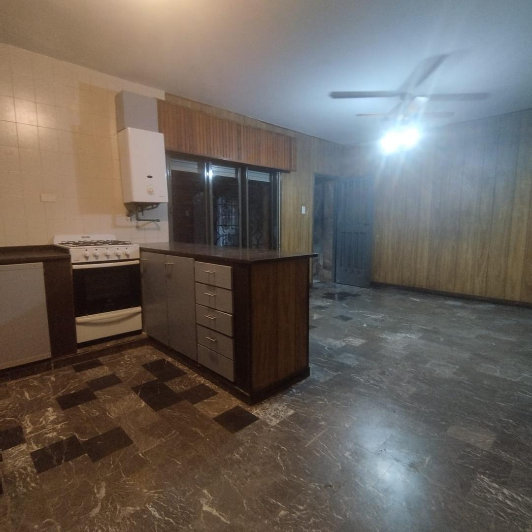 Casa en Alquiler de 3 dormitorios