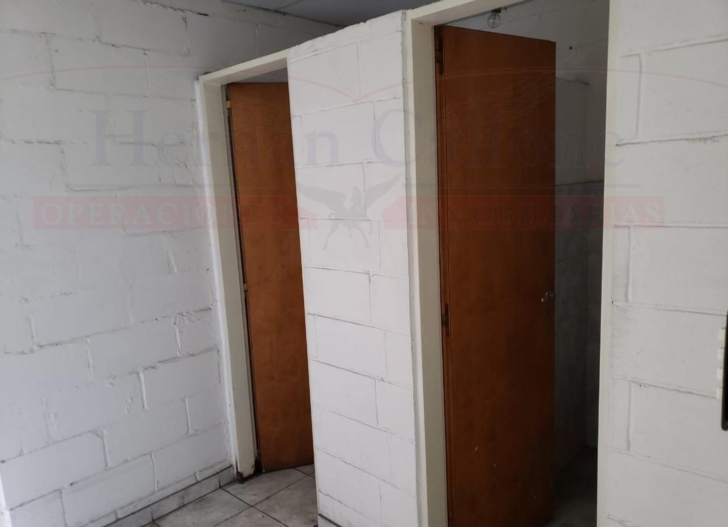 NAVE INDUSTRIAL DE 4200 M² EN PARQUE INDUSTRIAL DE HAEDO