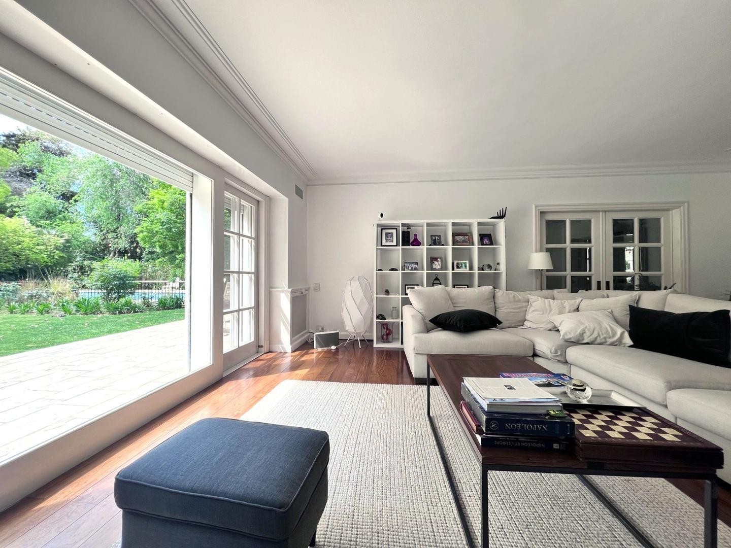 Casa en Alquiler de 4 dormitorios