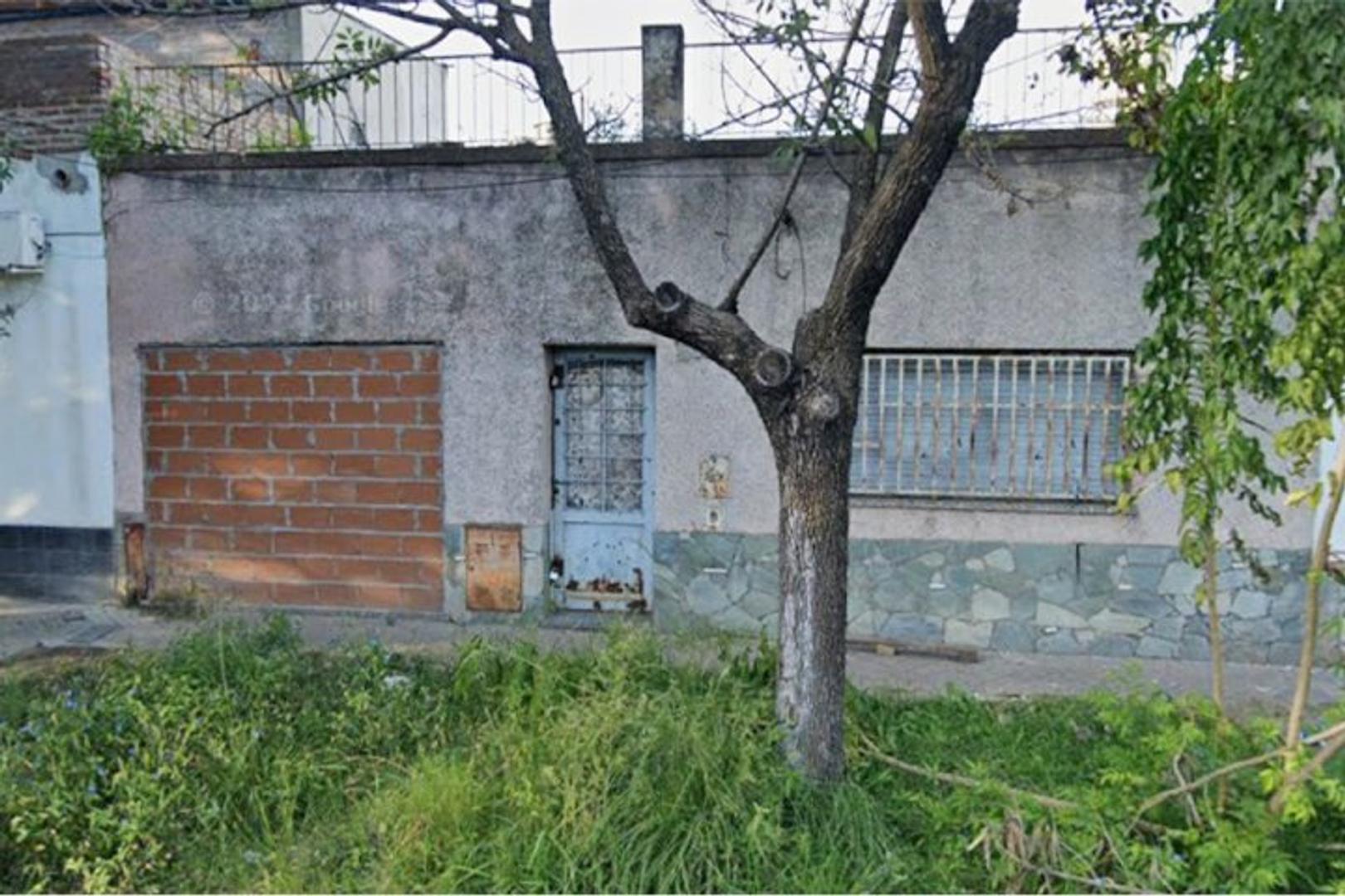 J. M. Gutiérrez 2767 , Piso 0