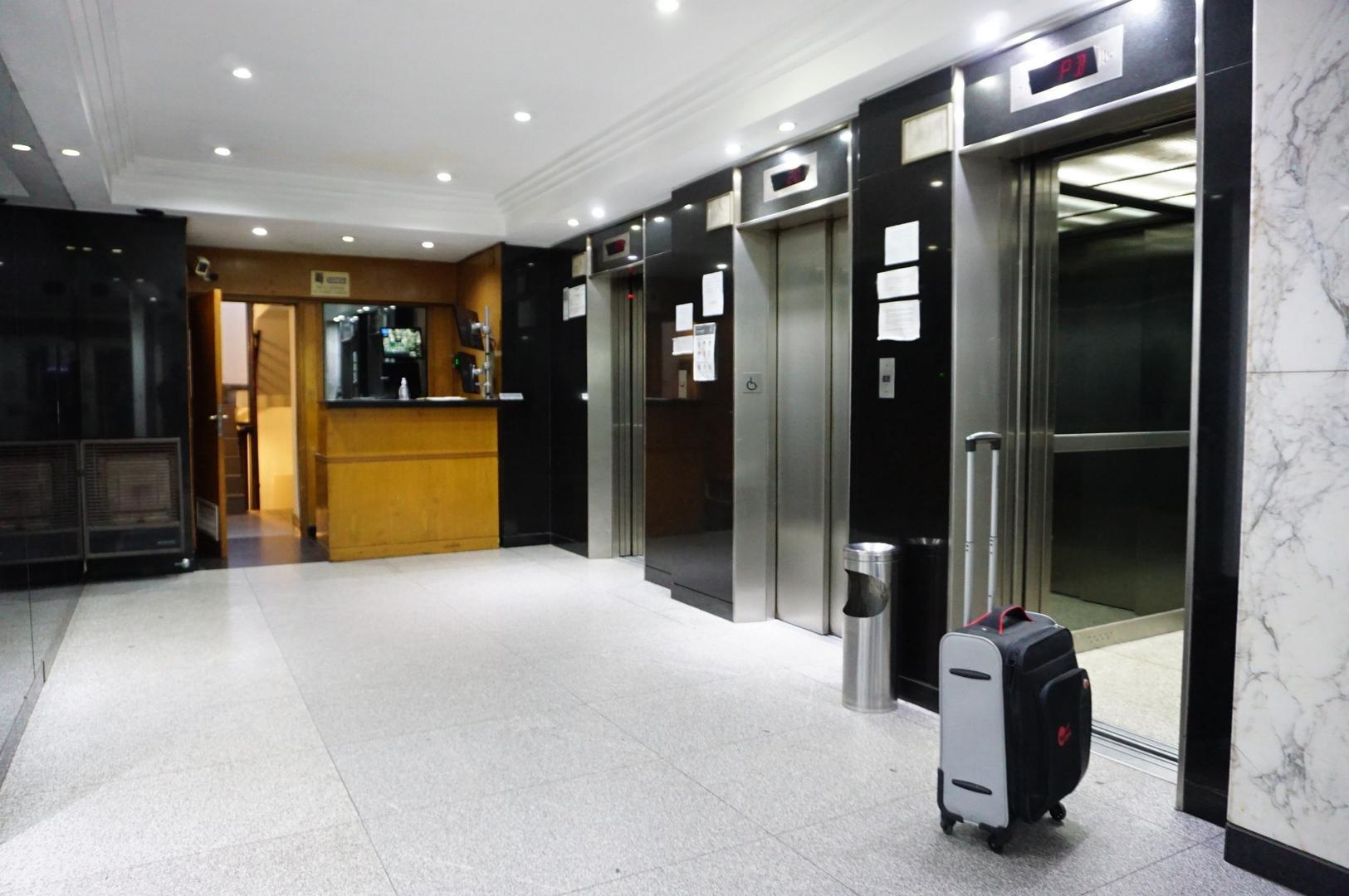 Oficina en Venta con 1 cochera