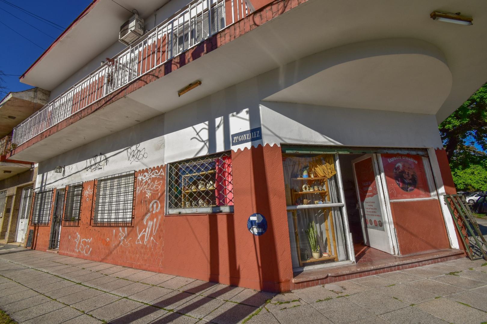 Local comercial en venta en Temperley.