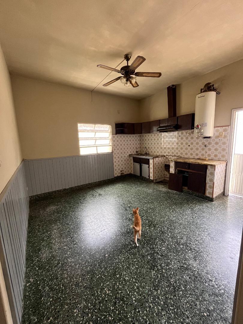 Venta casa 3 Amb con dpto - Quilmes Oeste