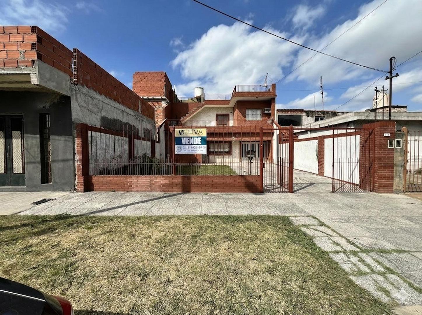Casa 4 Ambientes en Venta - San Justo - Villa Constructora - A 7 cuadras Ruta 3