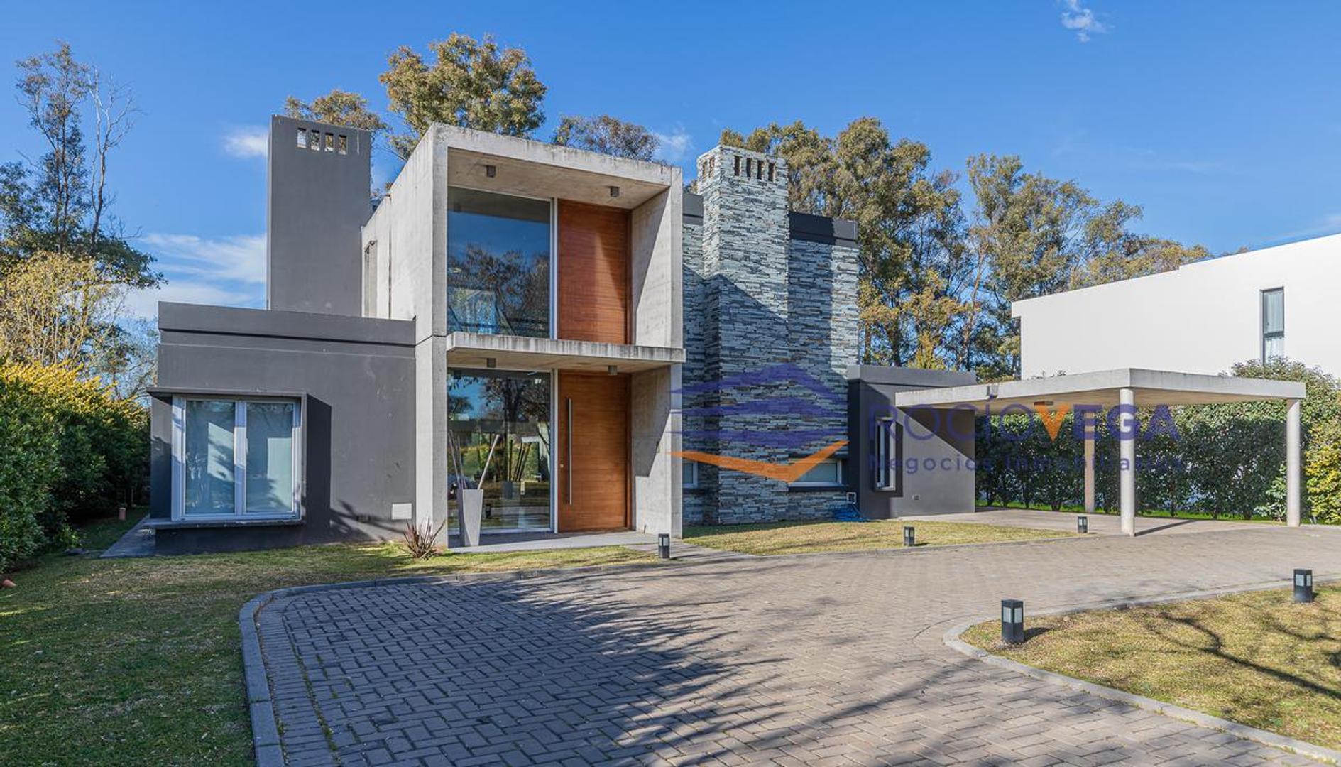 Casa en venta en Barrio Santa Ana Moreno