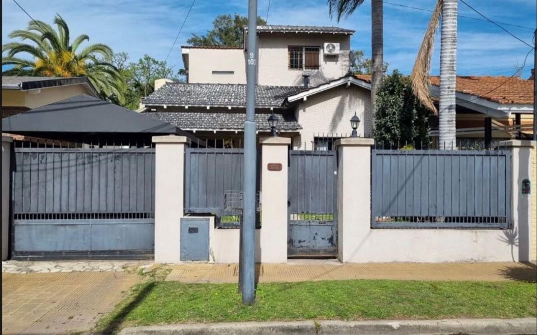 CHALET 4 AMB - BARRIO INGLES - HURLINGHAM