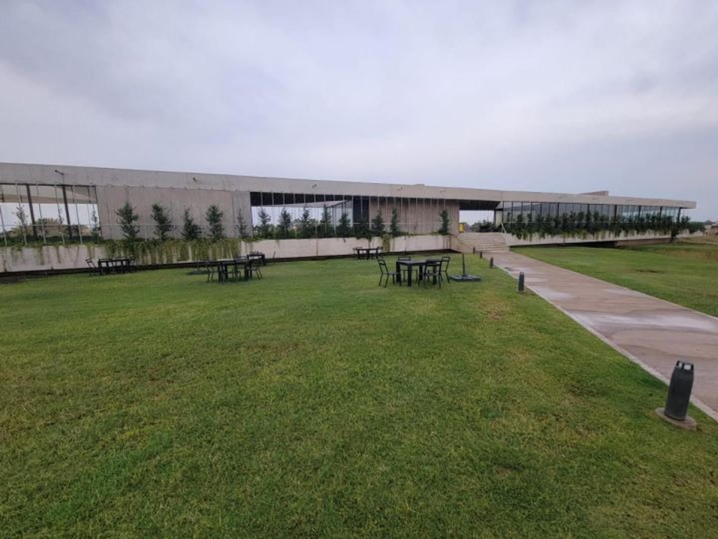 Terreno en Venta 37  mts Fondo