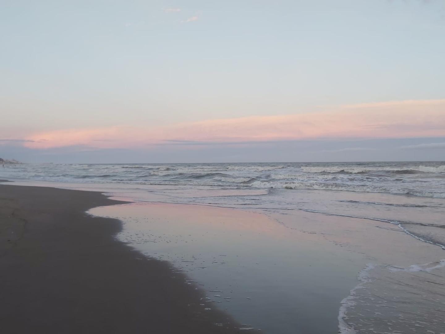 Villa Gesell   (Sur) Paseo 147 y Playa