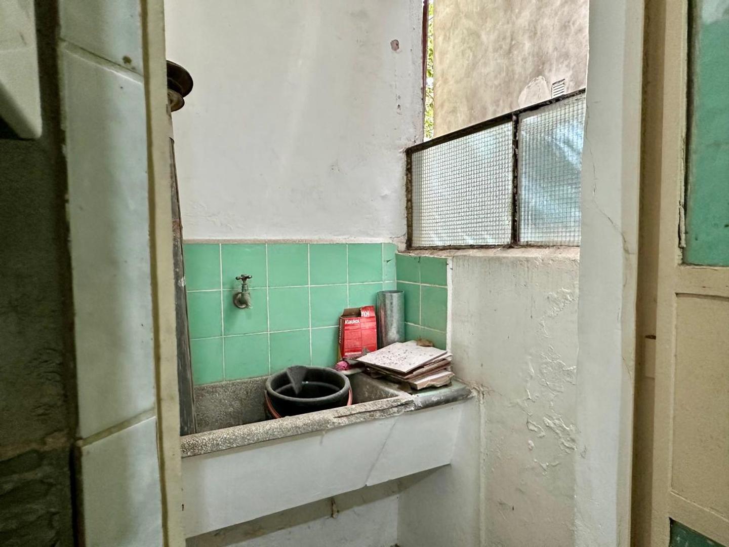 Depto Tipo Casa 2 ambientes con 1 baño