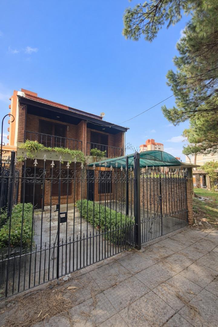 Depto Tipo Casa en Venta de 4 ambientes