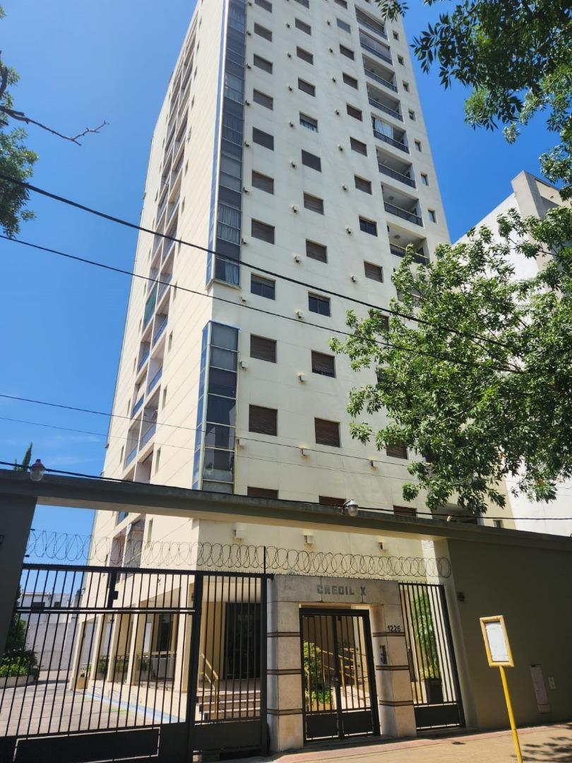 excelente semipiso 3 dormitorios