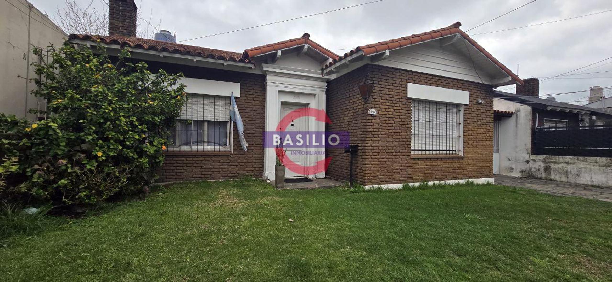 Dr. Marcos Sastre al 3800