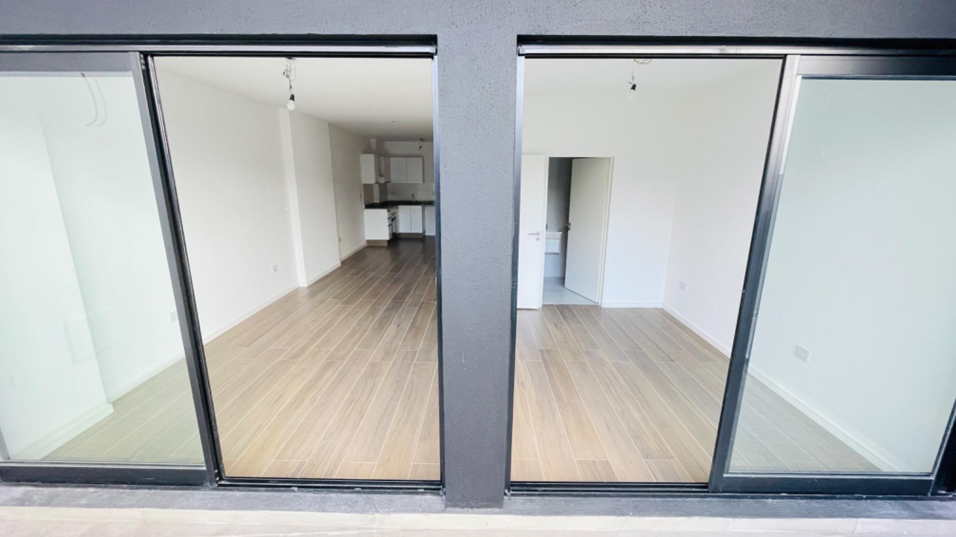 Departamento 2 ambientes con 2 baños