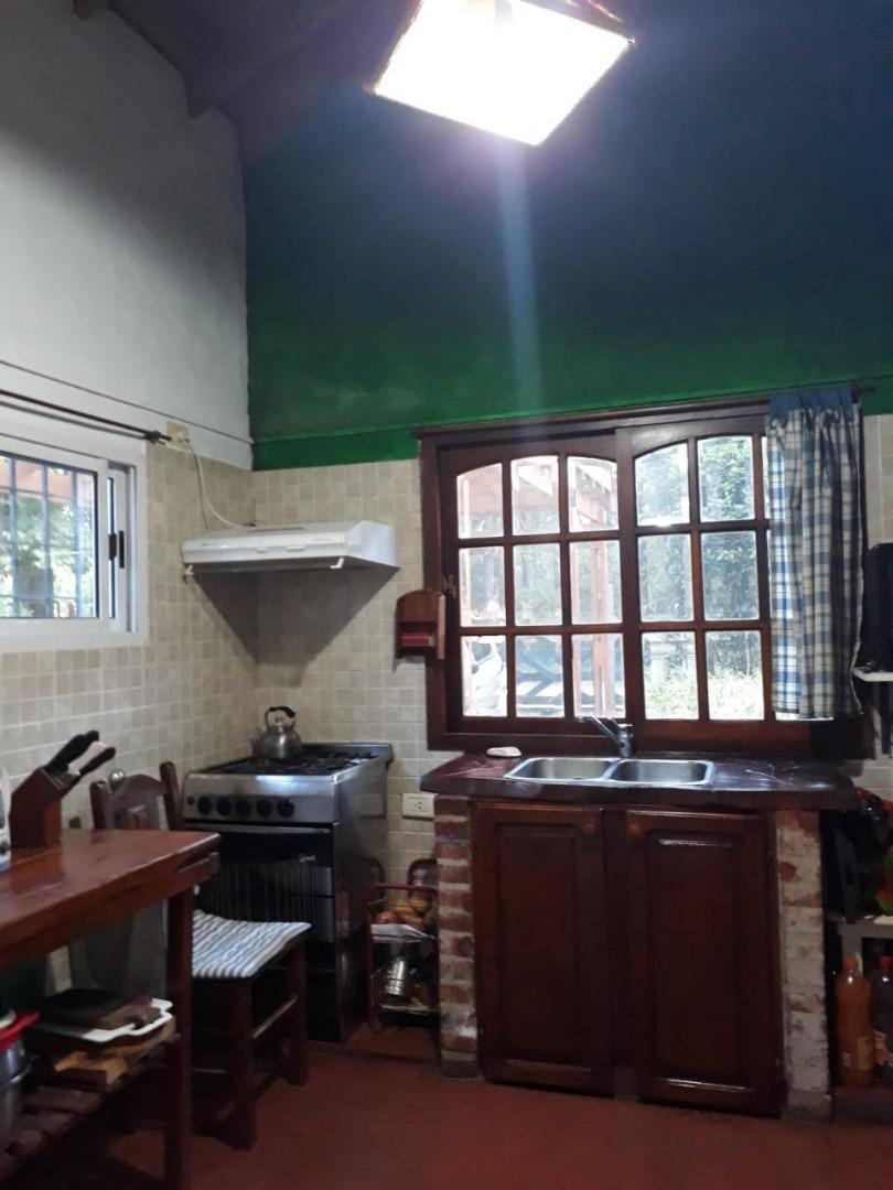 Casa 3 ambientes con 2 baños