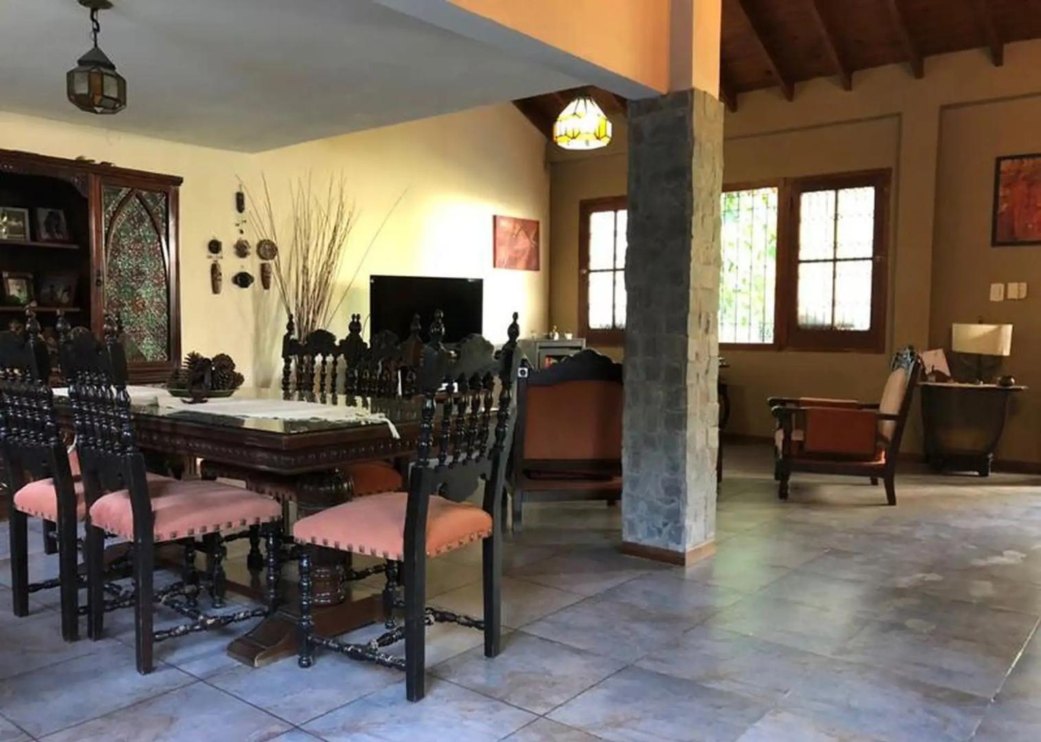 Casa en Venta al Este