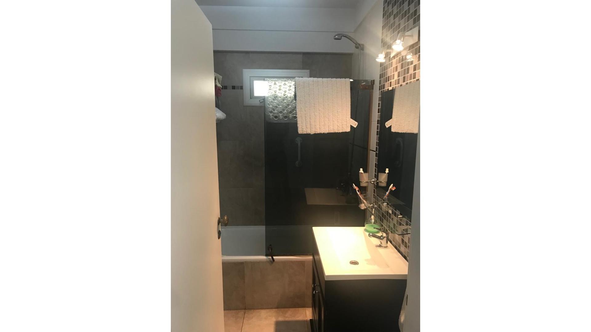 Depto Tipo Casa en Venta de 2 ambientes