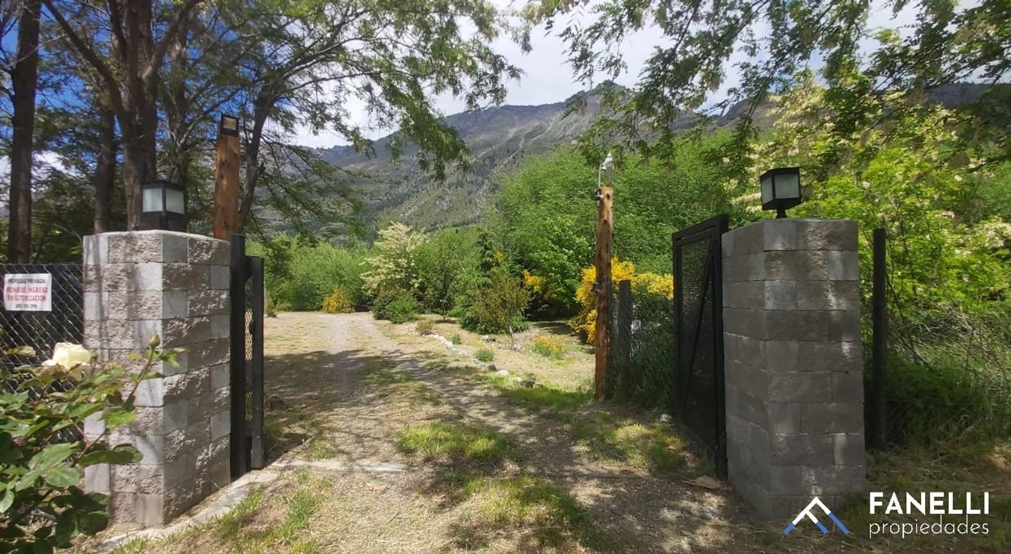 Propiedad con Costa de Río en Provincia de Chubut (Cód. 127)