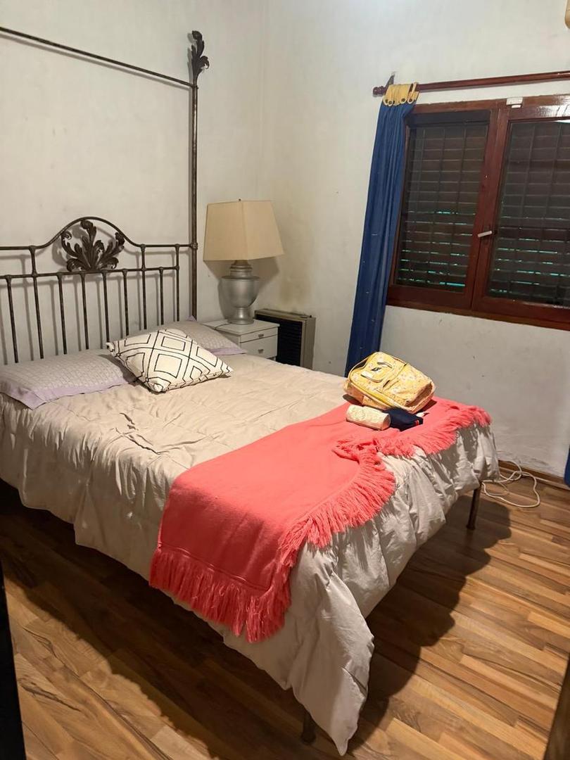 Francia al 2200 Del Viso, Pilar