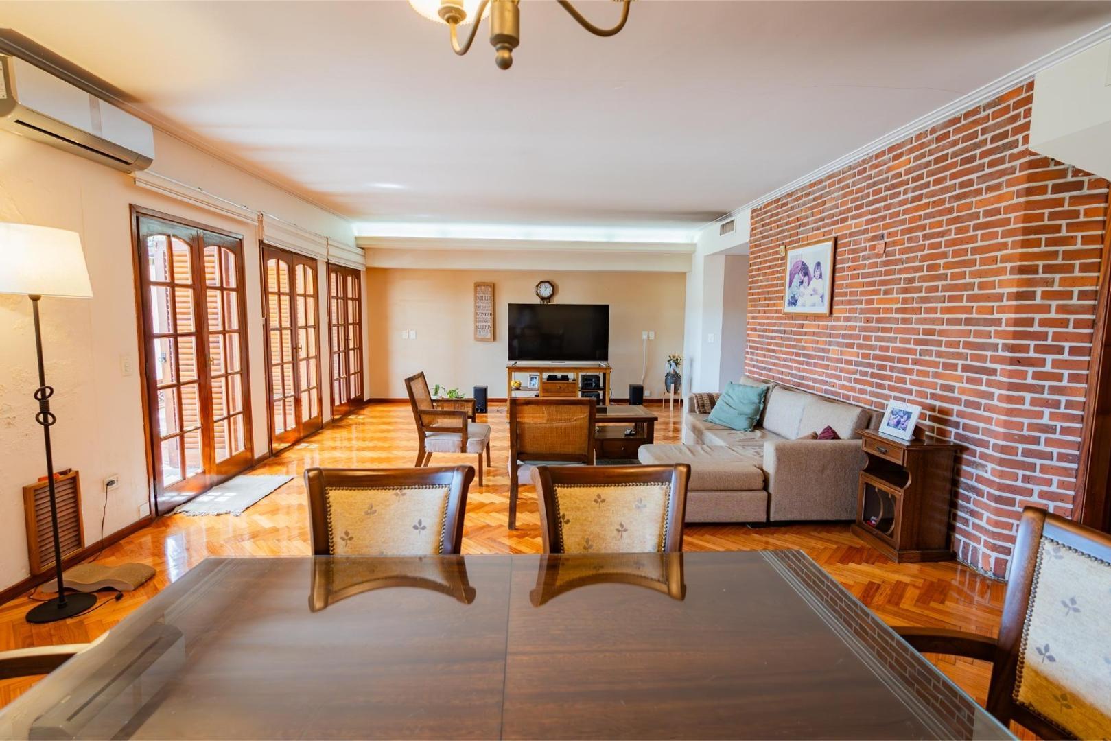 Casa en Venta en Castelar Norte, USD 500.000