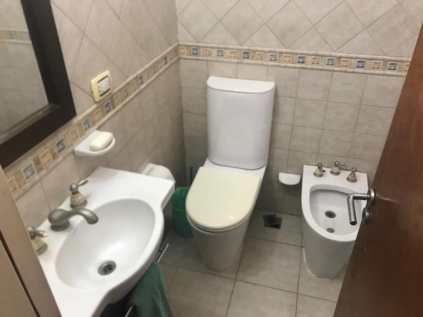 Departamento 4 ambientes con 1 baño