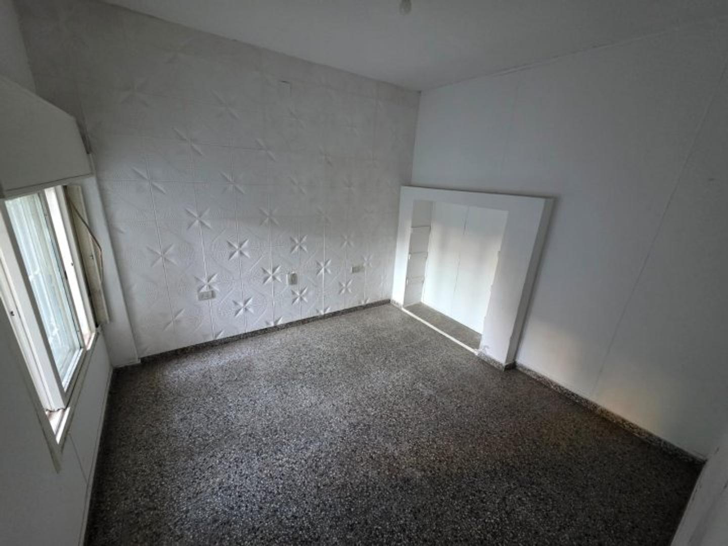 Departamento 4 ambientes con 1 baño