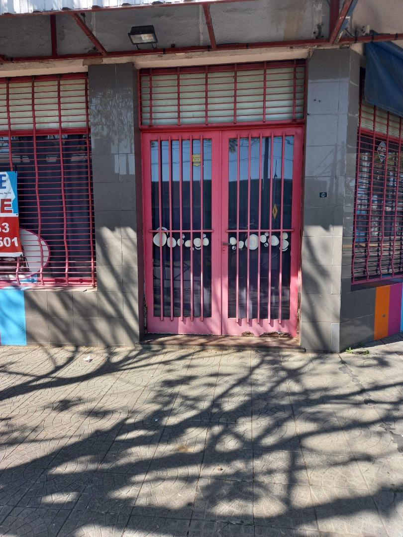 Local en Venta en Moderno, USD 250.000