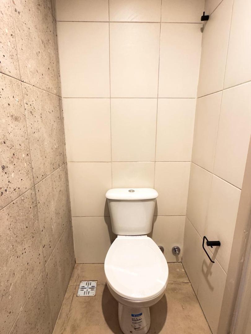 2 AMB CON PATIO AL FRENTE A ESTRENAR LA PERLA