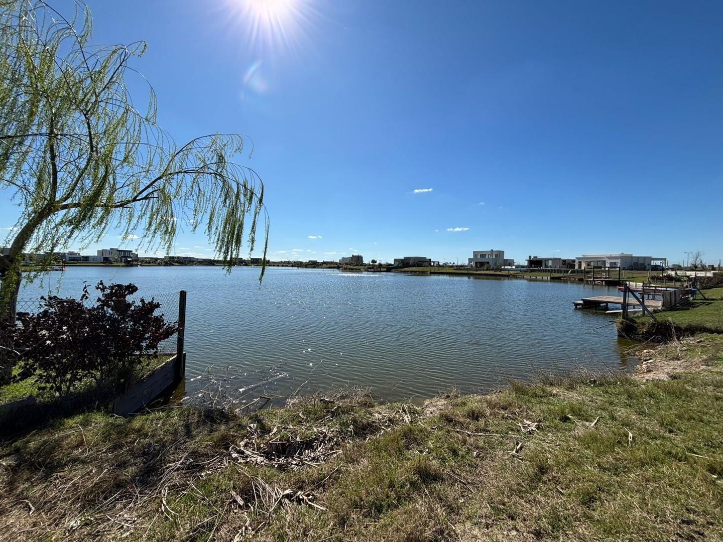 Terreno en Venta, FOS 45