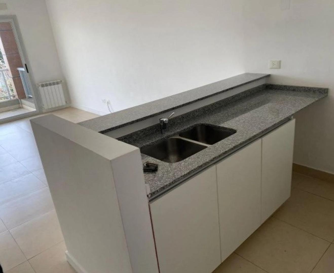 Departamento en Venta con 1 cochera