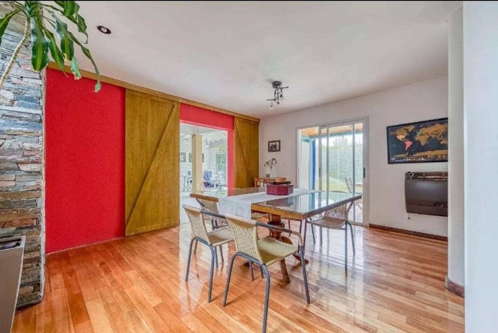 Casa en Venta en Manuel Alberti, USD 220.000