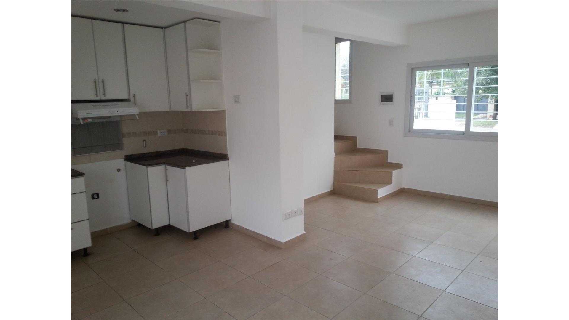 Casa en Alquiler al Norte