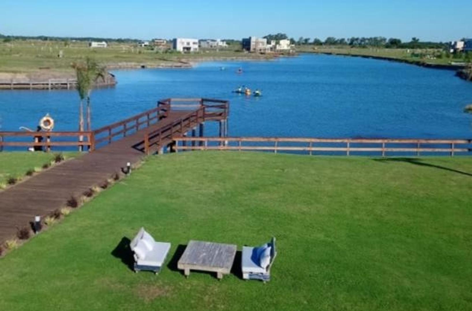 LOTE EN VENTA  DE 691M2 EN BARRIO PRIVADO LAGOS DE CANNING 1