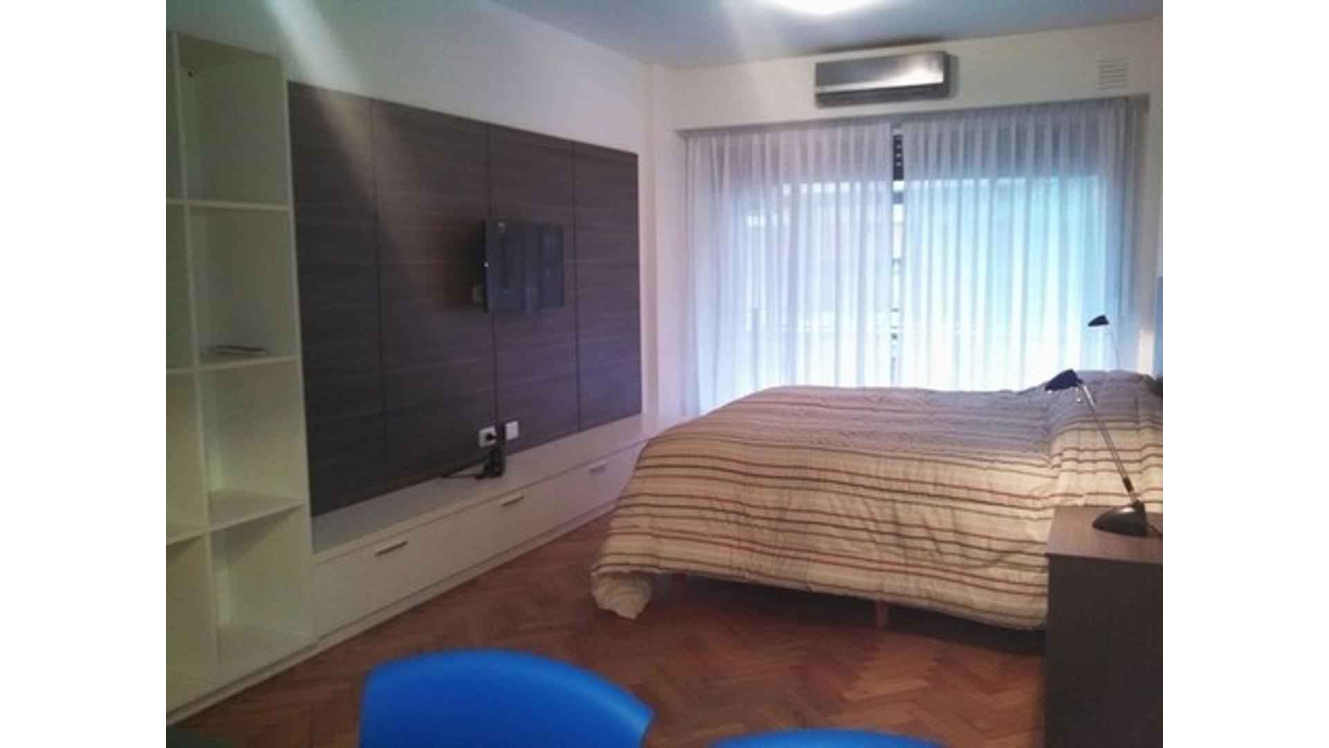 Hipolito Yrigoyen 3500