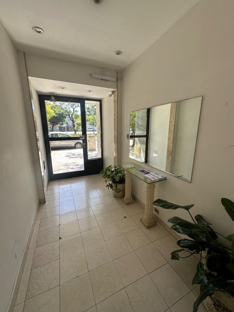 Avenida Juan Bautista Justo 8100, Piso PB