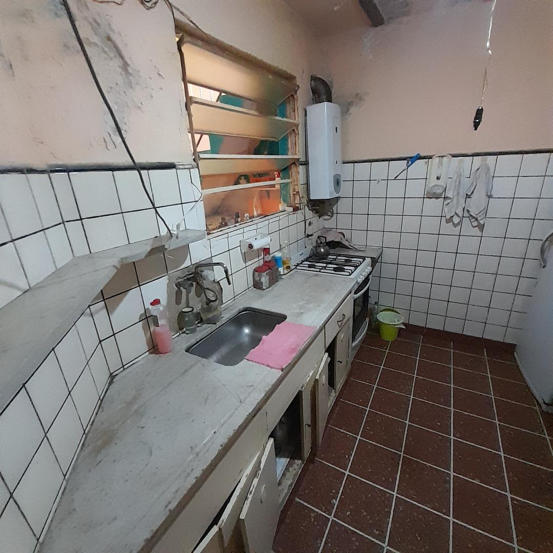 Casa 3 ambientes con 1 baño