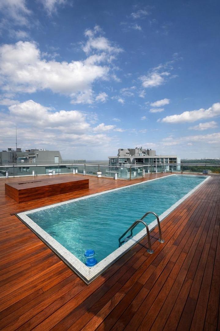 Av. Del Libertador 2400