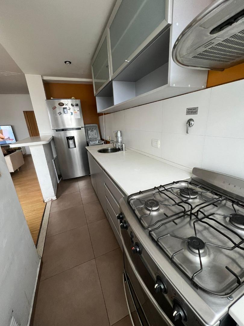 Alquiler Depto 2 Amb 55m2 C/ Balcon Av.jujuy 1100 , Piso 5