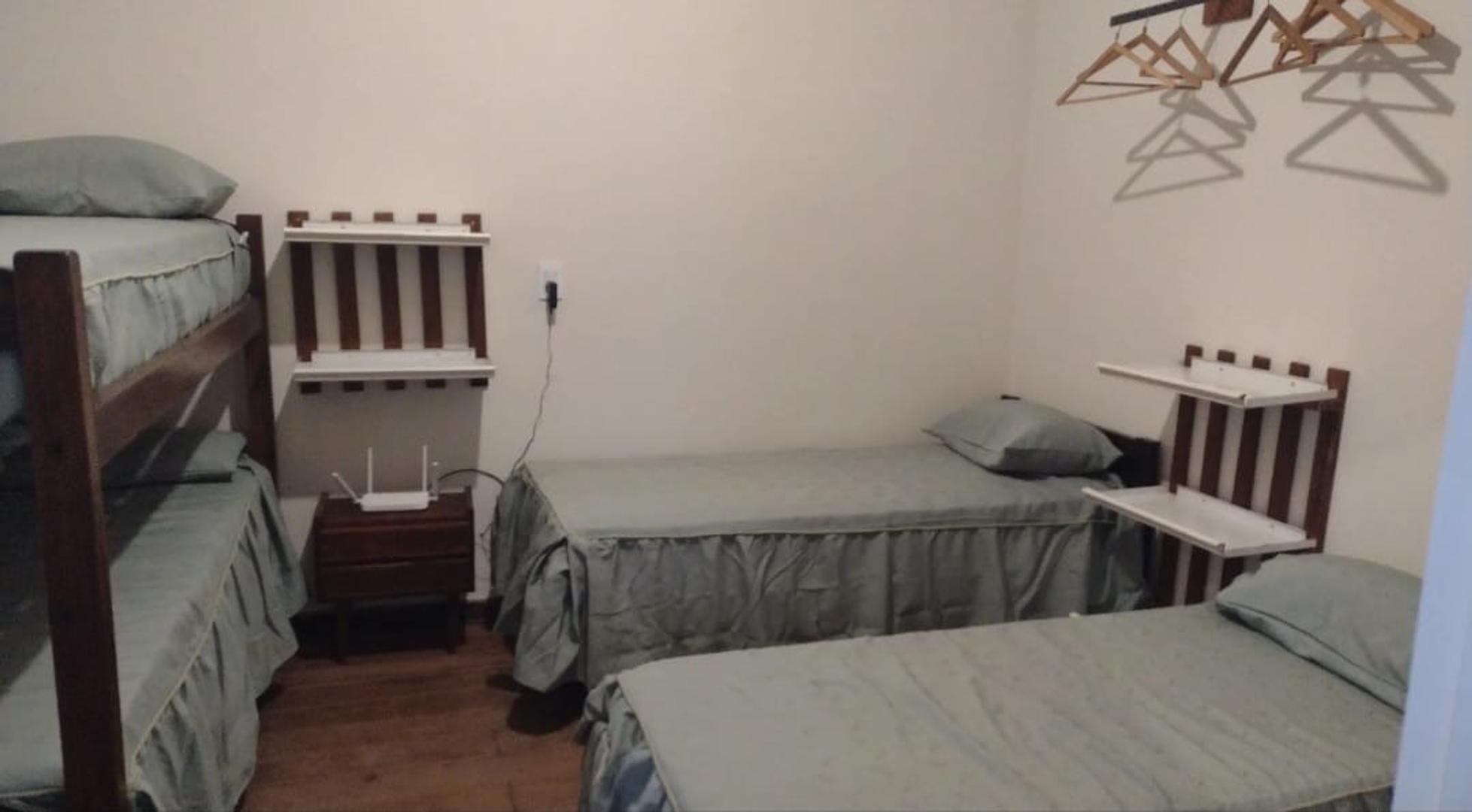 Casa 3 ambientes con 1 baño